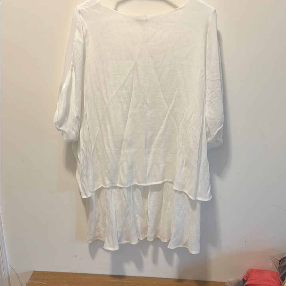 Umgee women’s white top. XL - Picture 4 of 4